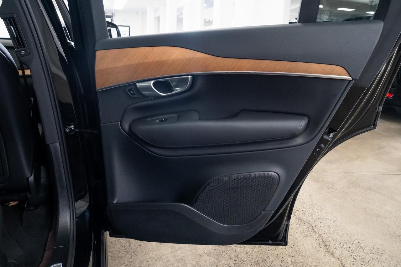 2024 Volvo XC90 B5 Plus Heated Seats Moonroof Harman/ Kardon Audio Portland OR