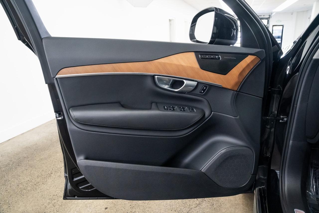 2024 Volvo XC90 B5 Plus Heated Seats Moonroof Harman/ Kardon Audio Portland OR