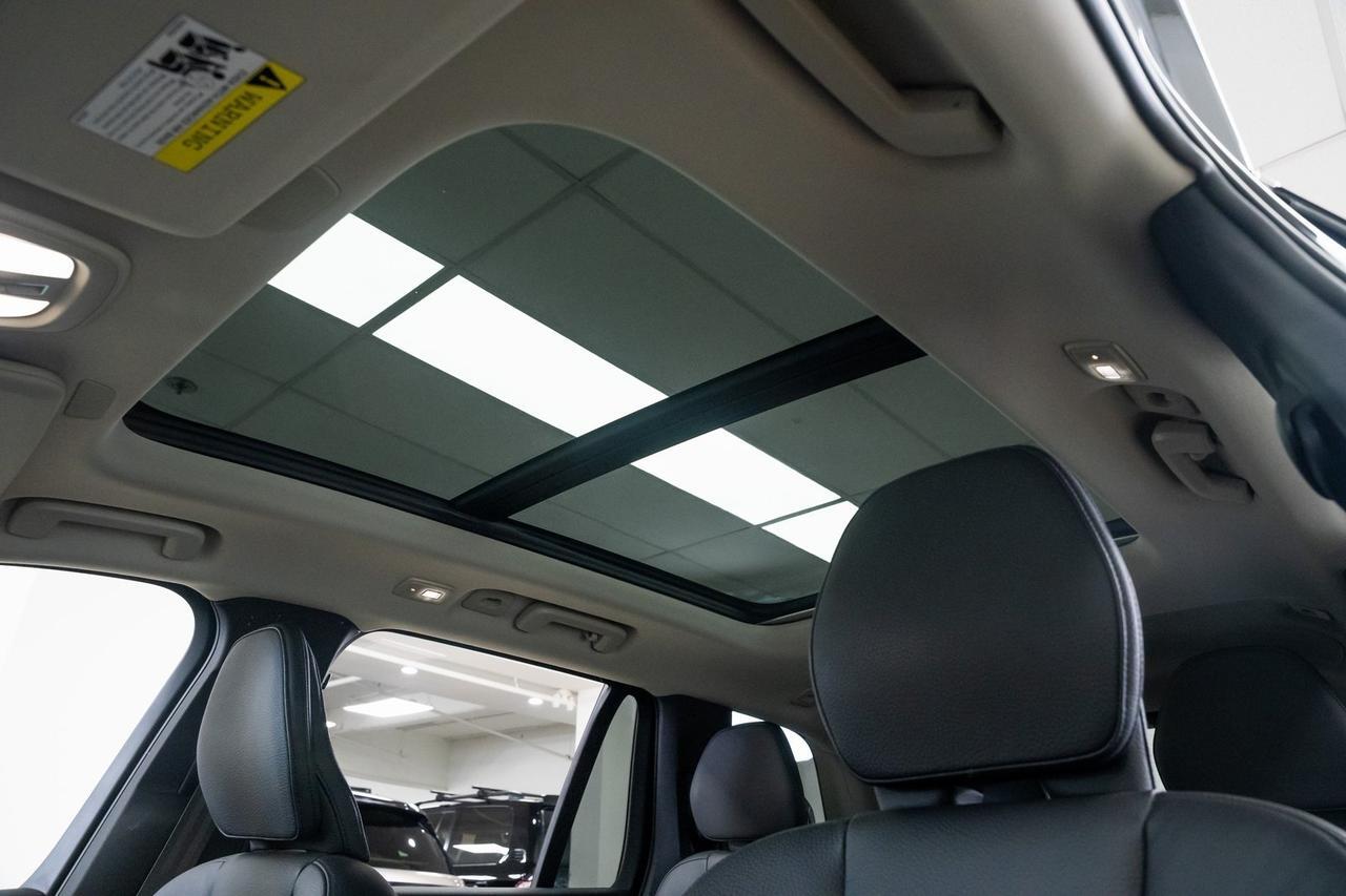 2024 Volvo XC90 B5 Plus Heated Seats Moonroof Harman/ Kardon Audio Portland OR