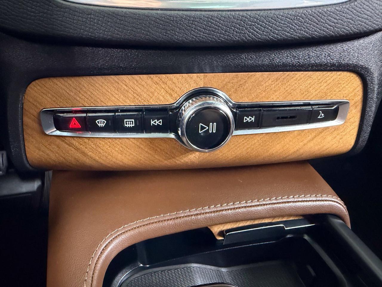 2024 Volvo XC90 B5 Plus Annapolis MD
