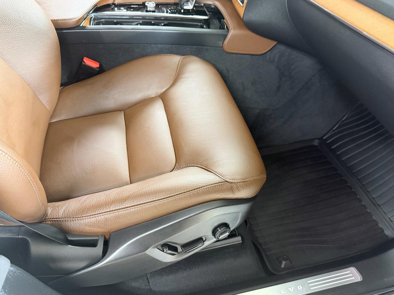 2024 Volvo XC90 B5 Plus Annapolis MD