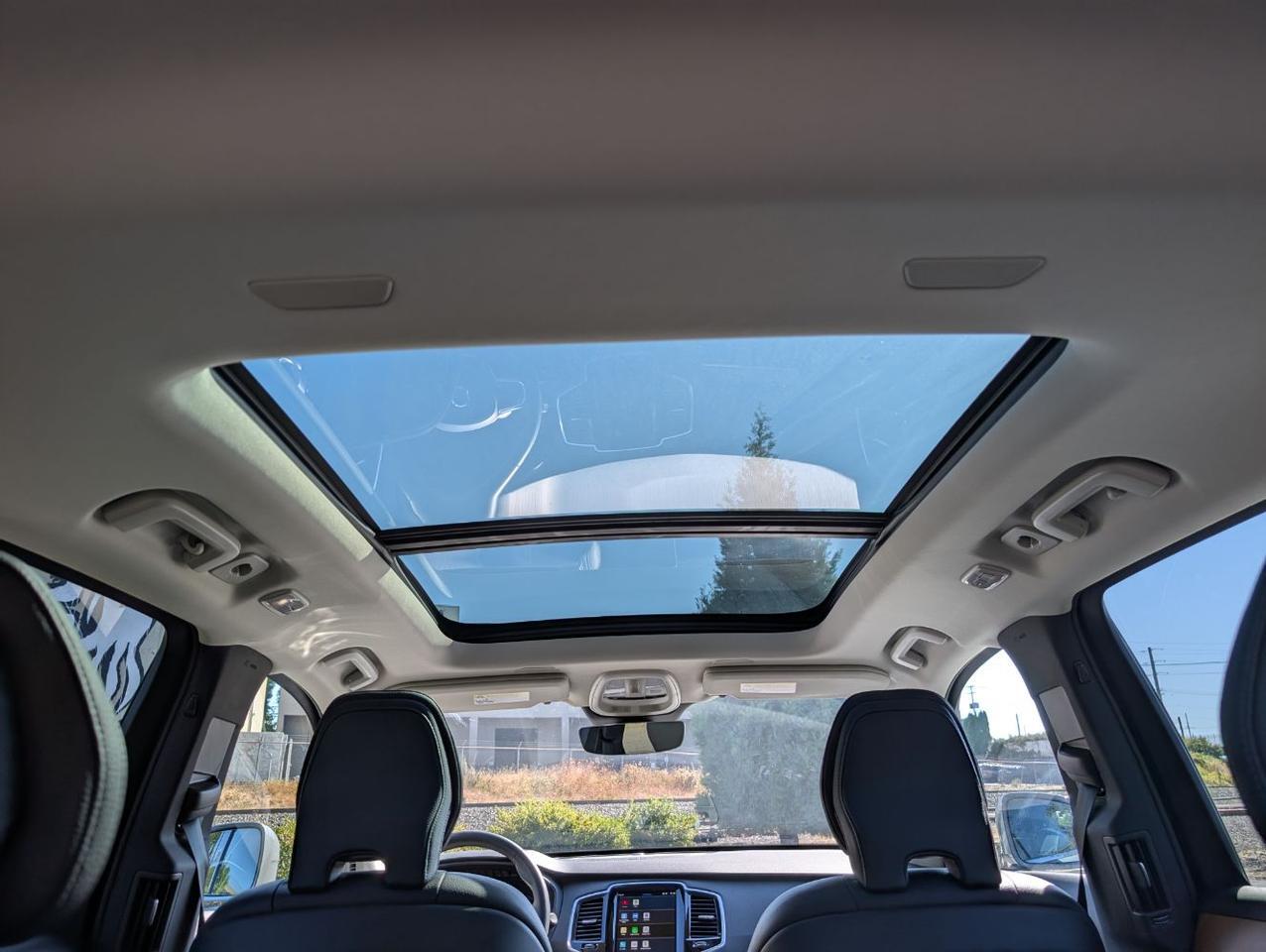 2024 Volvo XC90 B6 AWD Hybrid PLUS center Walk w/Harman Kardon, Pilot Assist, 360 Cam, 4 Heated Seats & Wheel Portland OR