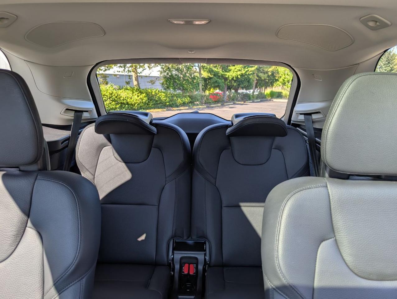 2024 Volvo XC90 B6 AWD Hybrid PLUS center Walk w/Harman Kardon, Pilot Assist, 360 Cam, 4 Heated Seats & Wheel Portland OR