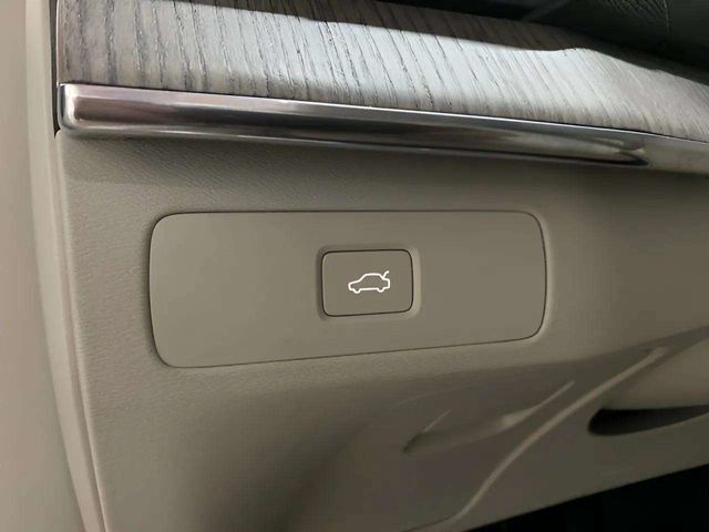 2024 Volvo XC90 B6 Core Dallas TX