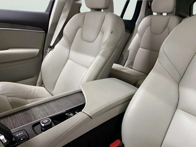 2024 Volvo XC90 B6 Core Dallas TX