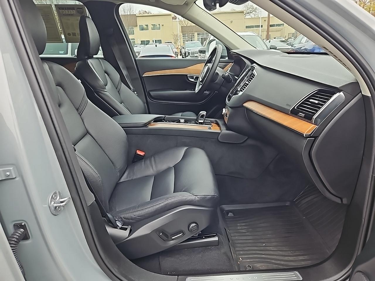 2024 Volvo XC90 B6 Plus Bright Theme 6-Seater Waldorf MD