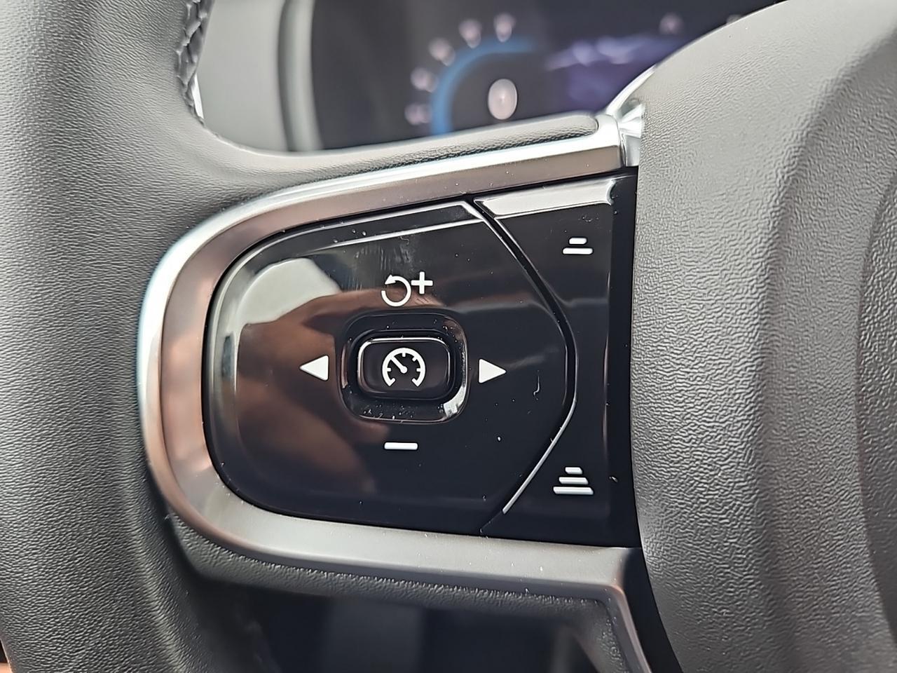 2024 Volvo XC90 B6 Plus Bright Theme 6-Seater Waldorf MD