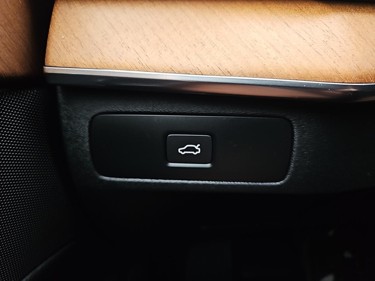 2024 Volvo XC90 B6 Plus Bright Theme 6-Seater Waldorf MD