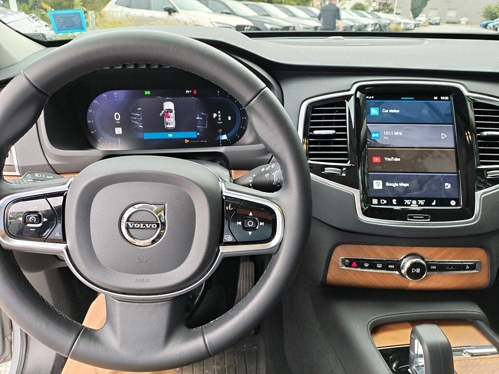 2024 Volvo XC90 B6 Plus Bright Theme 6-Seater Hunt Valley MD