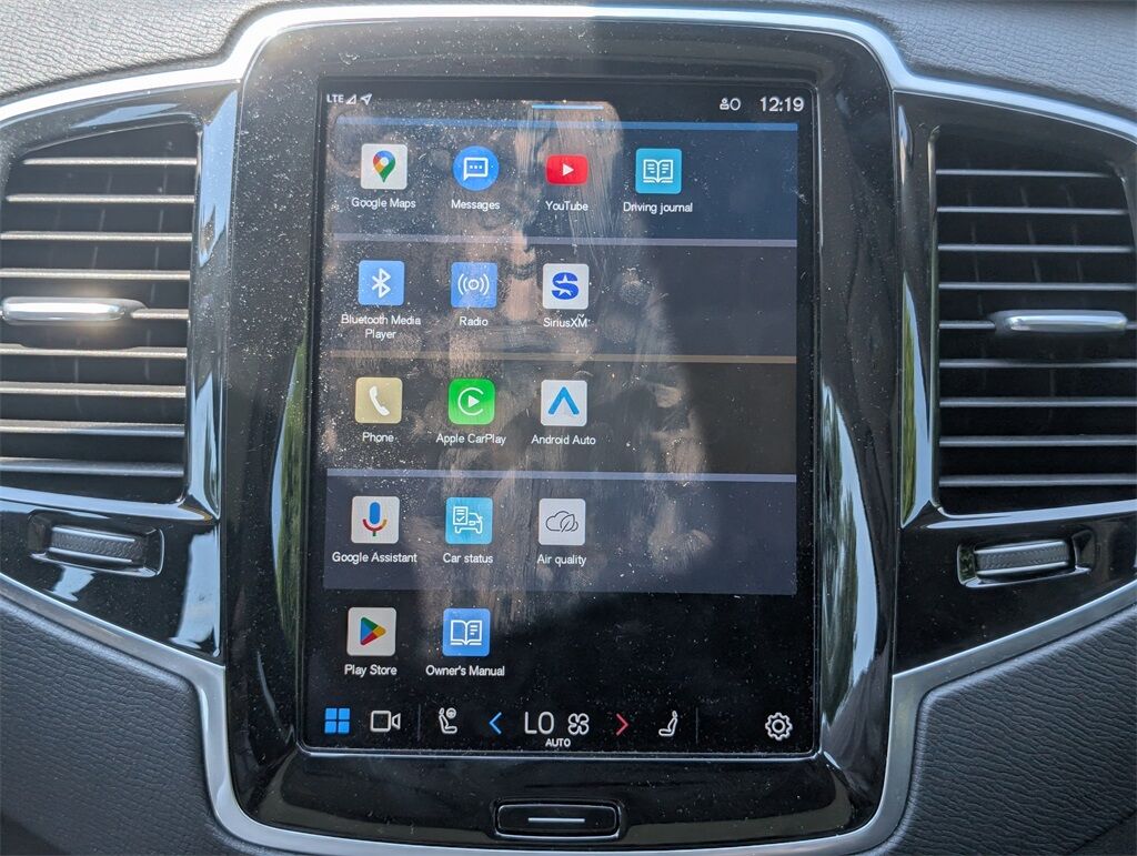 2024 Volvo XC90 B6 Plus Bright Theme 6-Seater Hunt Valley MD