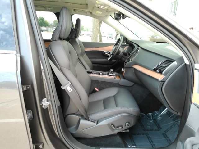 2024 Volvo XC90 B6 Plus Bright Theme 7-Seater Plano TX