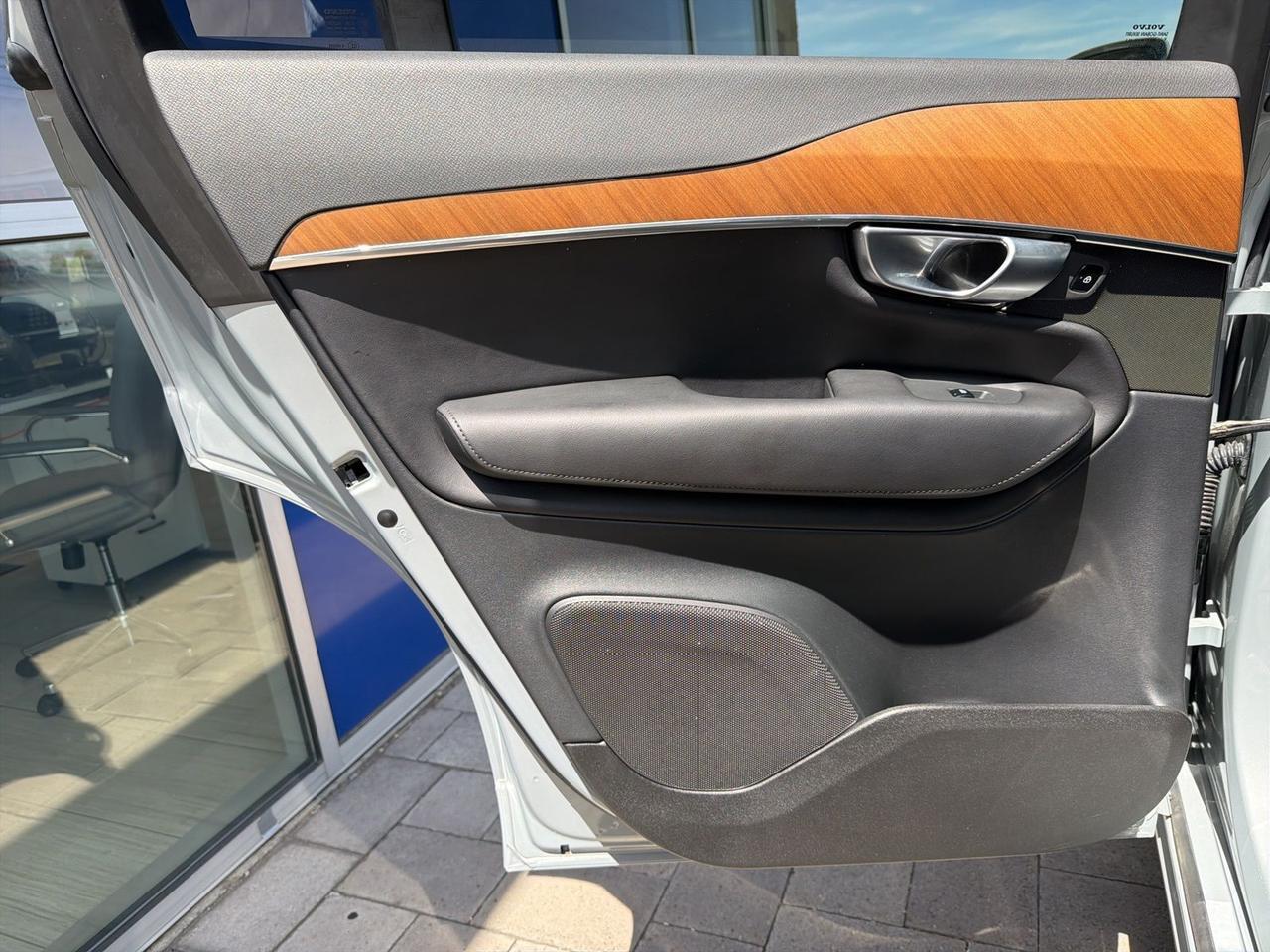 2024 Volvo XC90 B6 Plus Bright Theme Bend OR