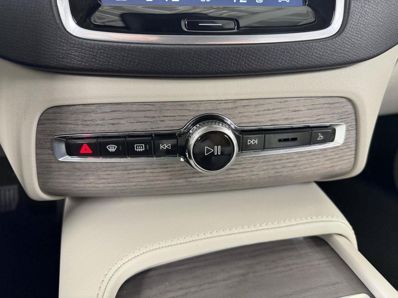 2024 Volvo XC90 B6 Plus Bright Theme Annapolis MD