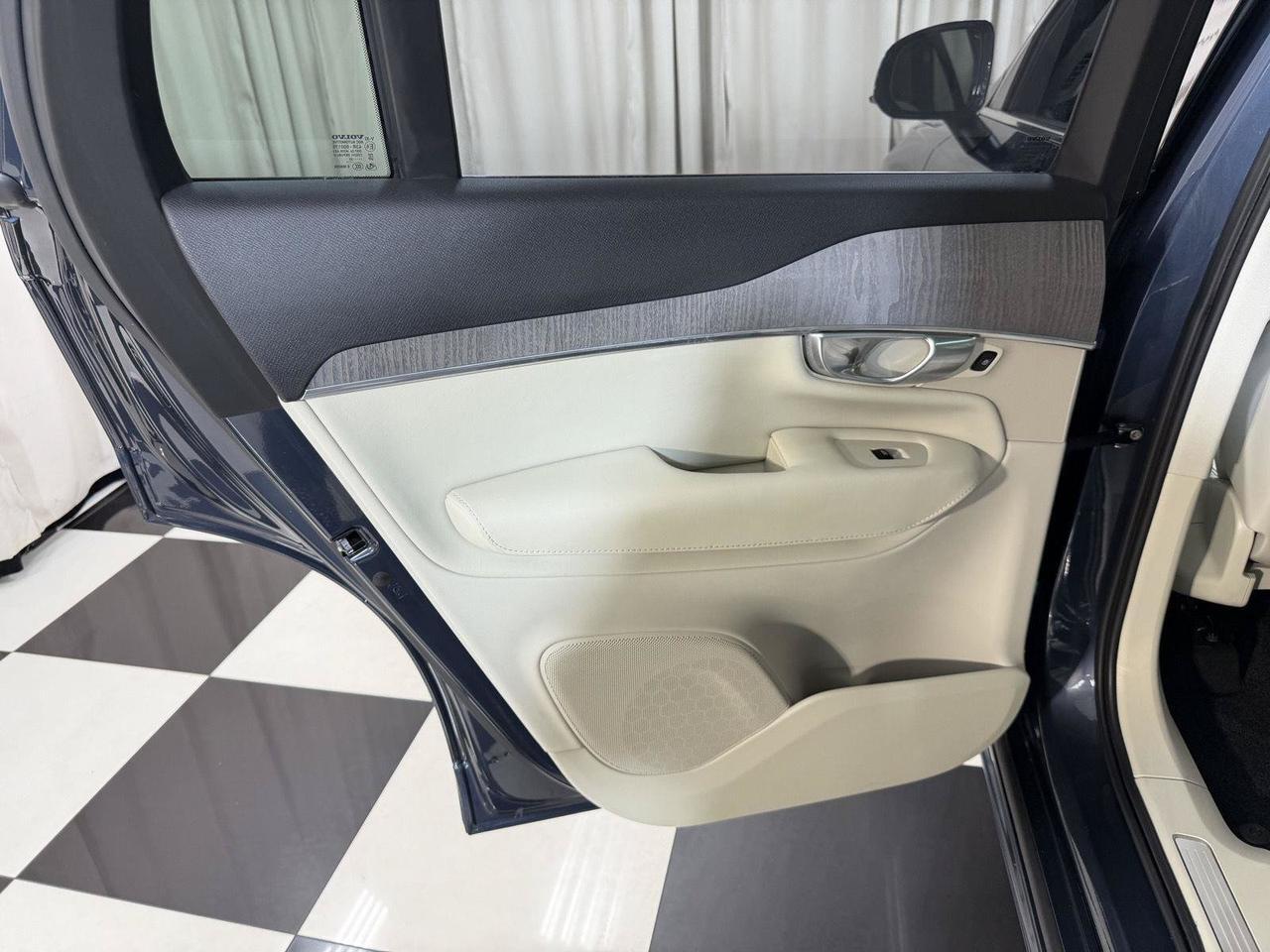 2024 Volvo XC90 B6 Plus Bright Theme Annapolis MD