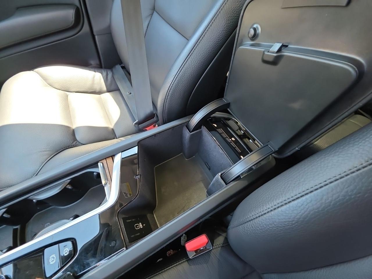 2024 Volvo XC90 B6 Plus Bright Theme Glen Burnie MD