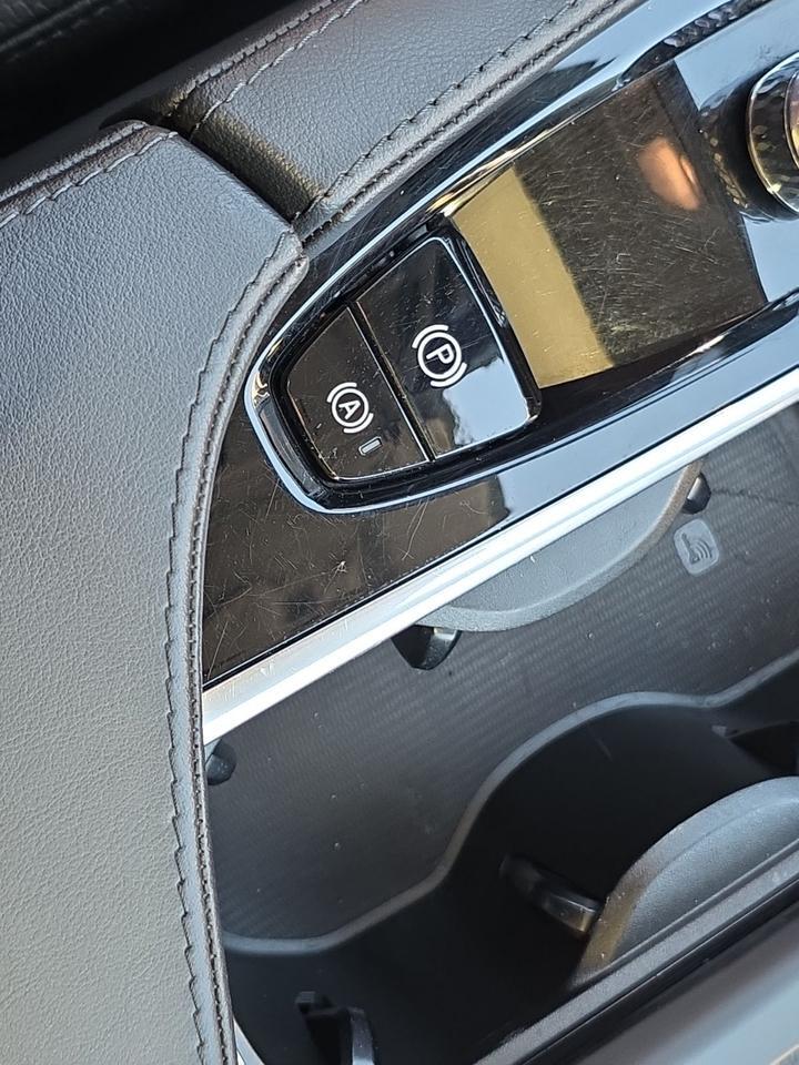 2024 Volvo XC90 B6 Plus Bright Theme Glen Burnie MD