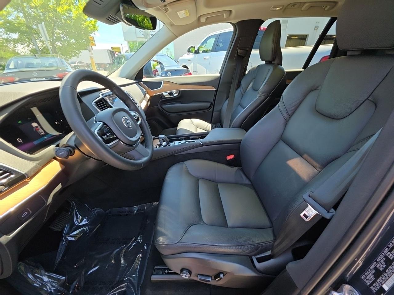 2024 Volvo XC90 B6 Plus Bright Theme Glen Burnie MD