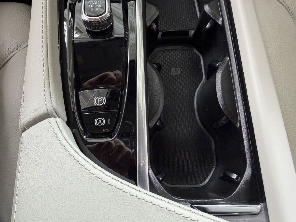 2024 Volvo XC90 B6 Plus Bright Theme Hunt Valley MD