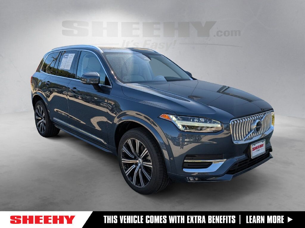 2024 Volvo XC90 B6 Plus Bright Theme