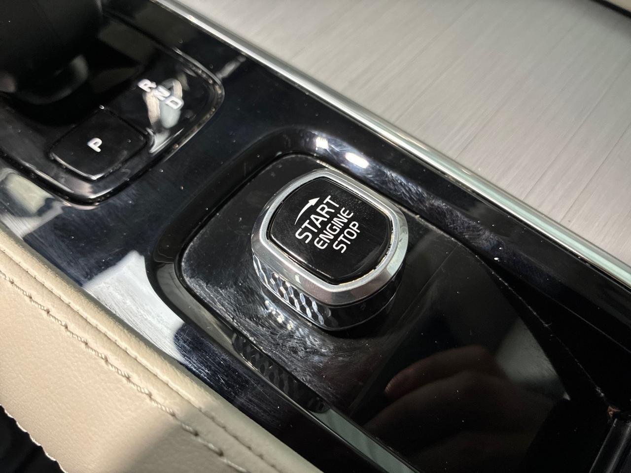 2024 Volvo XC90 Core Bright Theme, 20in Wheels Houston TX