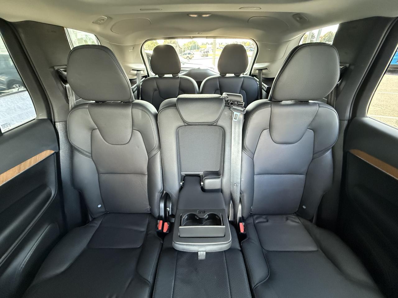 2024 Volvo XC90 Plus Bright Theme Knoxville TN