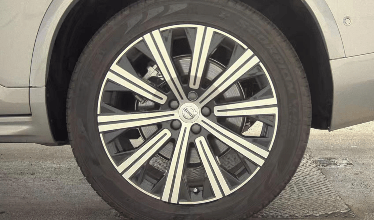 2024 Volvo XC90 Plus Bright Theme Knoxville TN