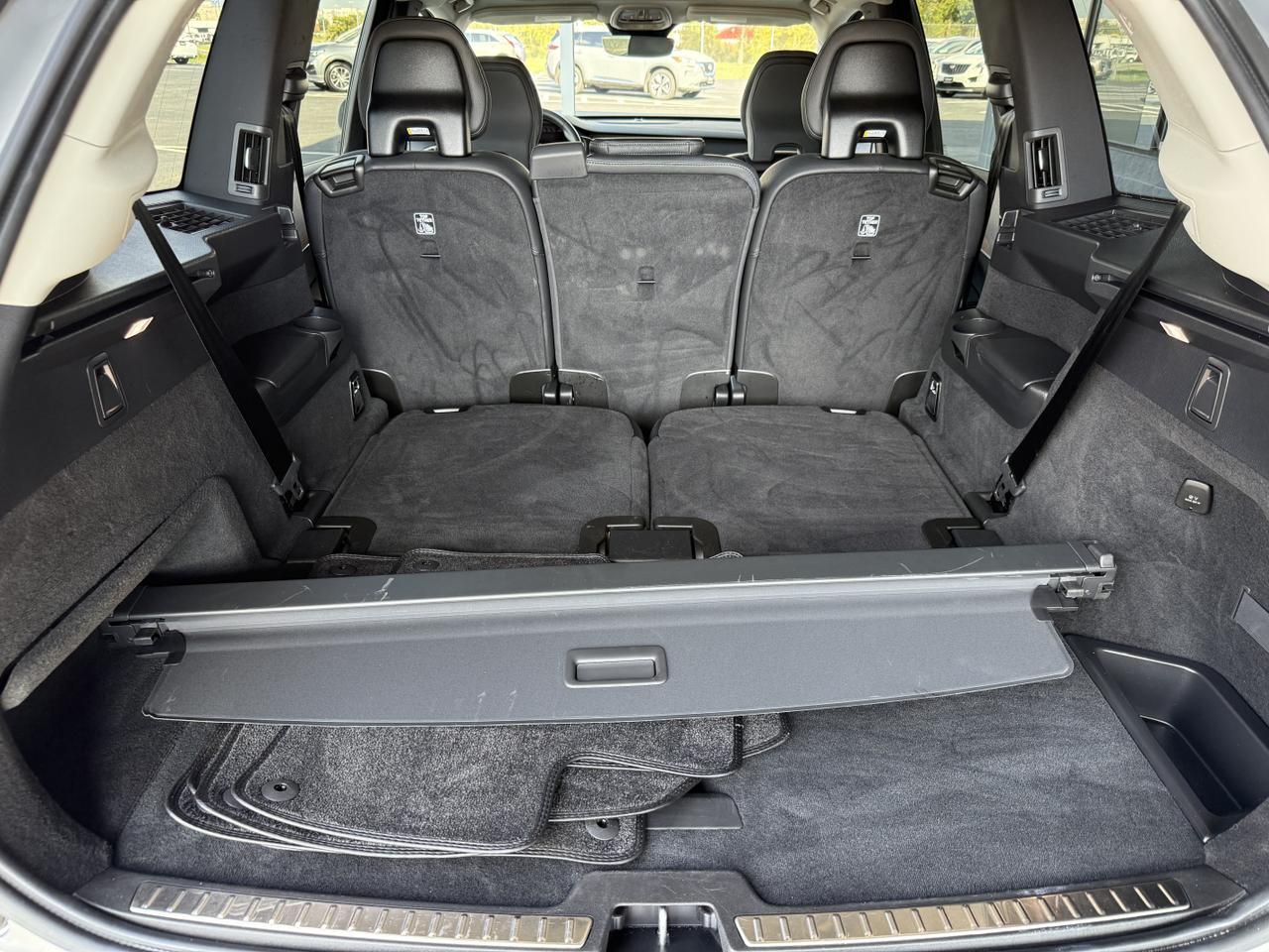 2024 Volvo XC90 Plus Bright Theme Knoxville TN