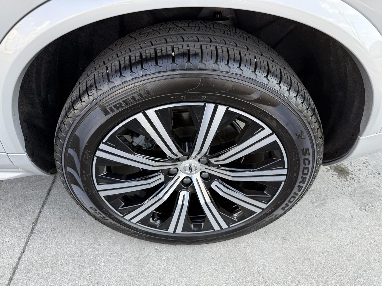 2024 Volvo XC90 Plus Bright Theme Knoxville TN