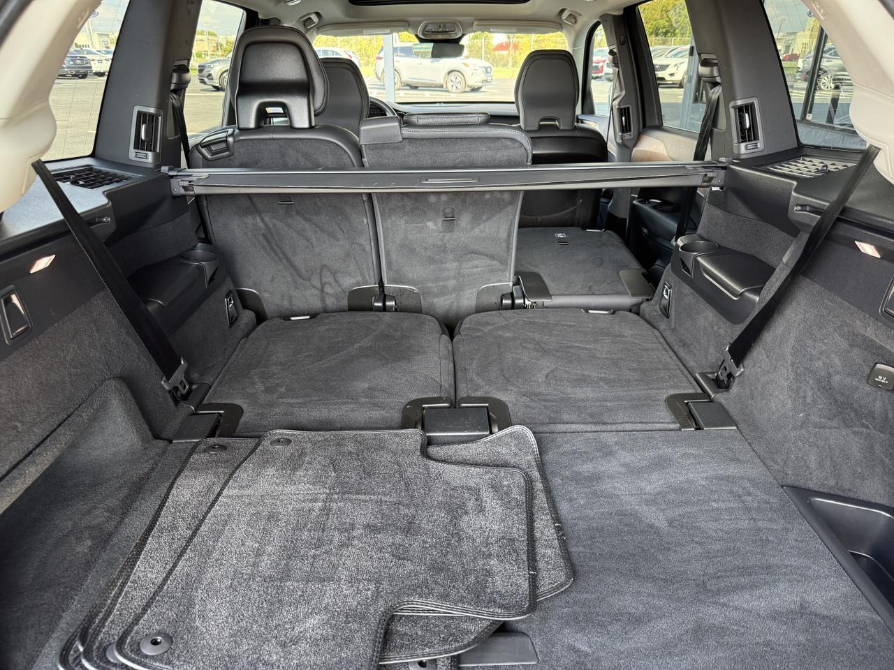 2024 Volvo XC90 Plus Bright Theme Knoxville TN