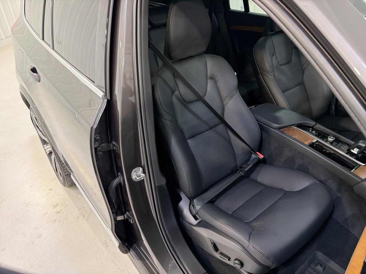 2024 Volvo XC90 Plus Bright Theme San Antonio TX