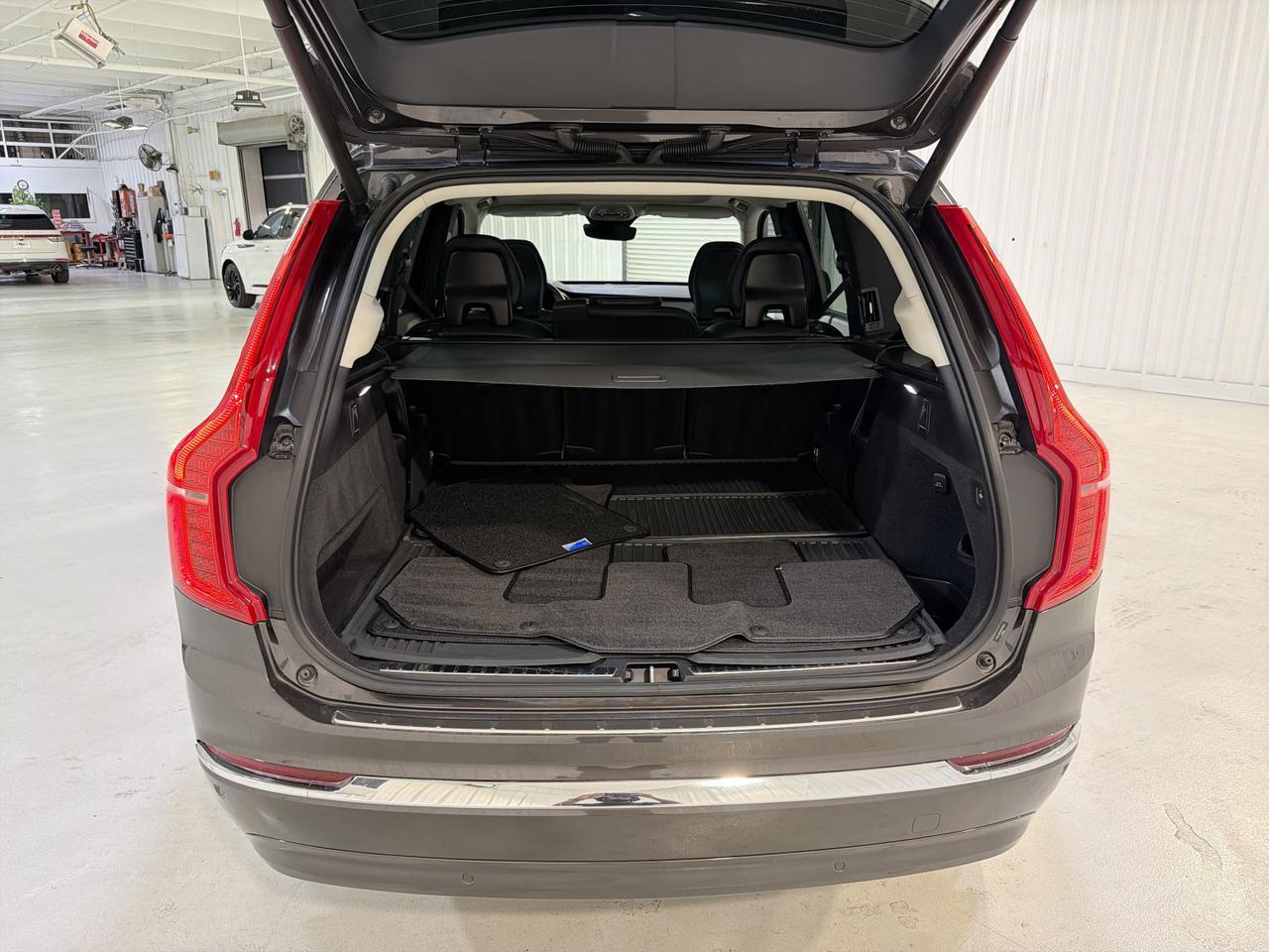 2024 Volvo XC90 Plus Bright Theme San Antonio TX