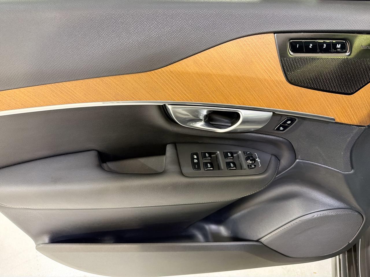 2024 Volvo XC90 Plus Bright Theme San Antonio TX