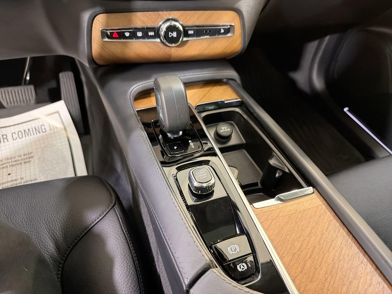 2024 Volvo XC90 Plus Bright Theme San Antonio TX