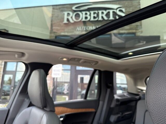2024 Volvo XC90 Plus Bright Theme Springfield IL
