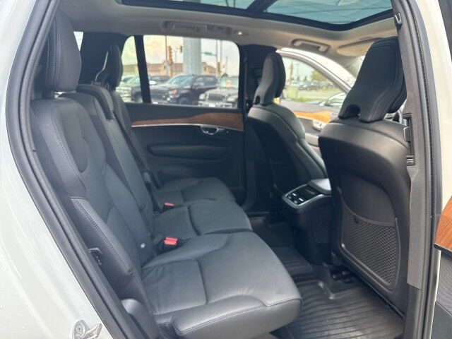 2024 Volvo XC90 Plus Bright Theme Springfield IL