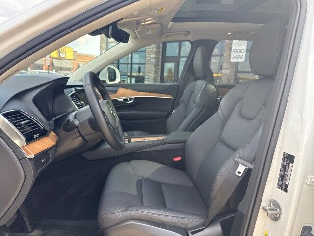 2024 Volvo XC90 Plus Bright Theme Springfield IL