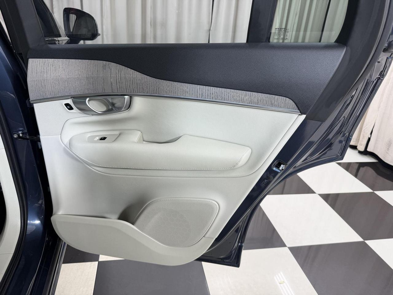 2024 Volvo XC90 Plus Bright Theme Annapolis MD