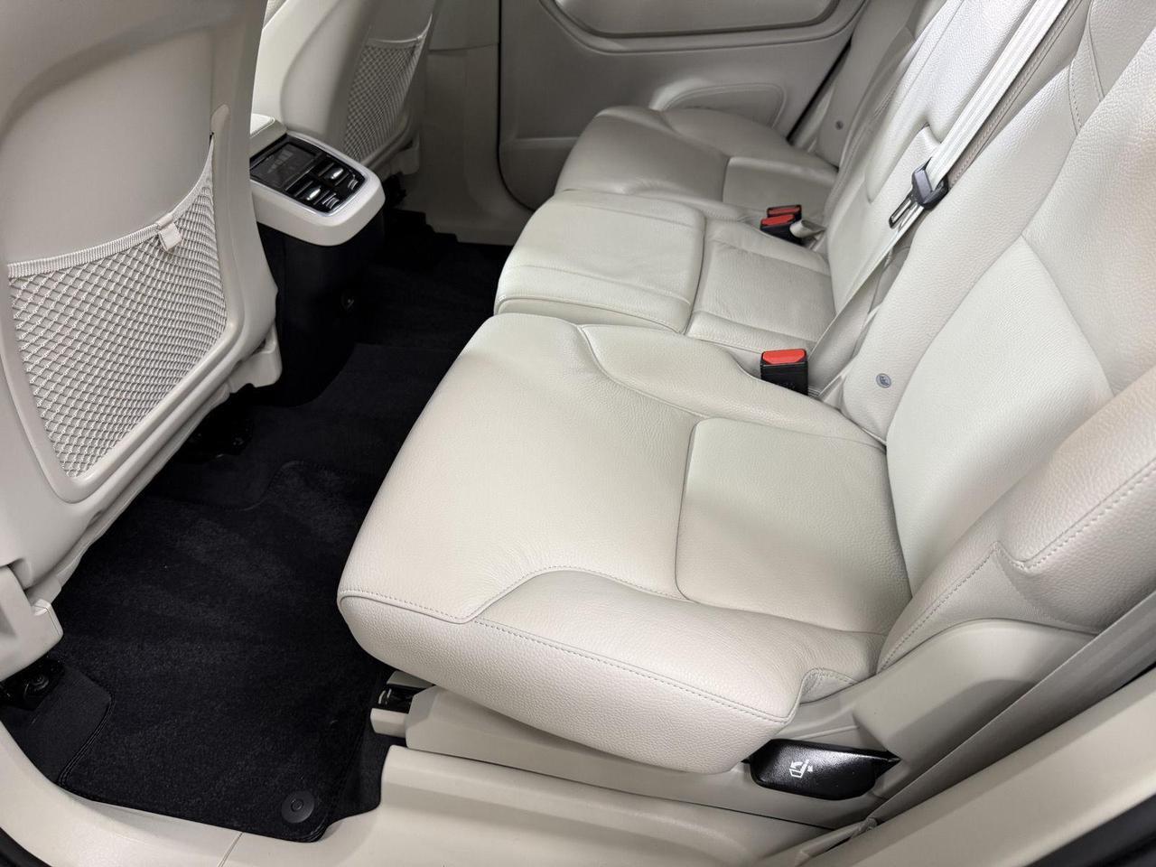 2024 Volvo XC90 Plus Bright Theme Annapolis MD