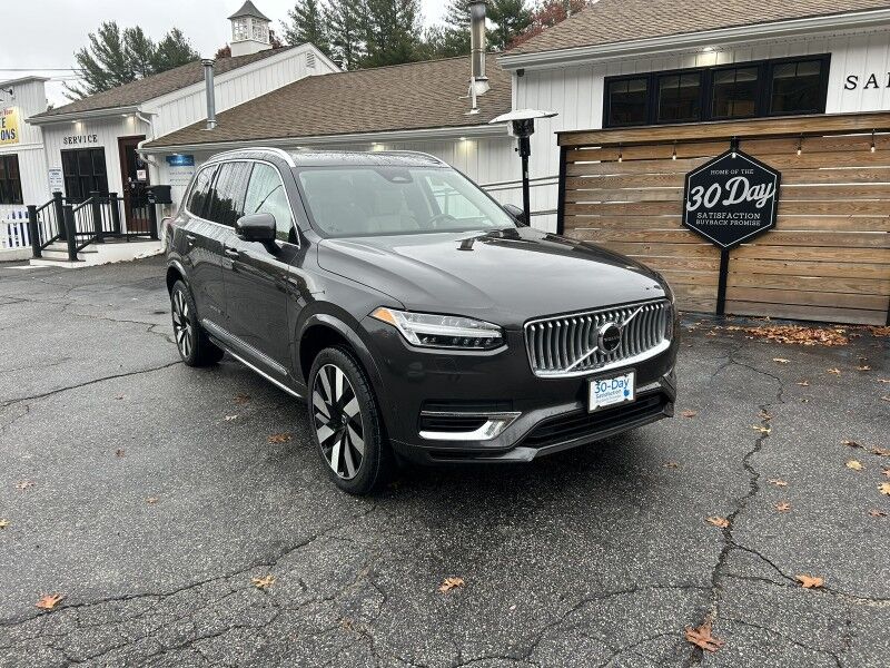 2024 Volvo XC90 Recharge Plug-In Hybrid Plus Bright Theme