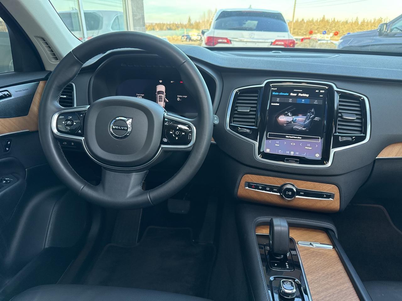 2024 Volvo XC90 Recharge Plug-In Hybrid T8 Plus 6 Passenger Bend OR