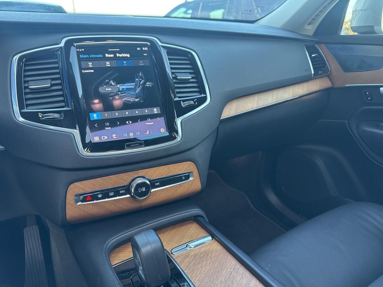 2024 Volvo XC90 Recharge Plug-In Hybrid T8 Plus 6 Passenger Bend OR