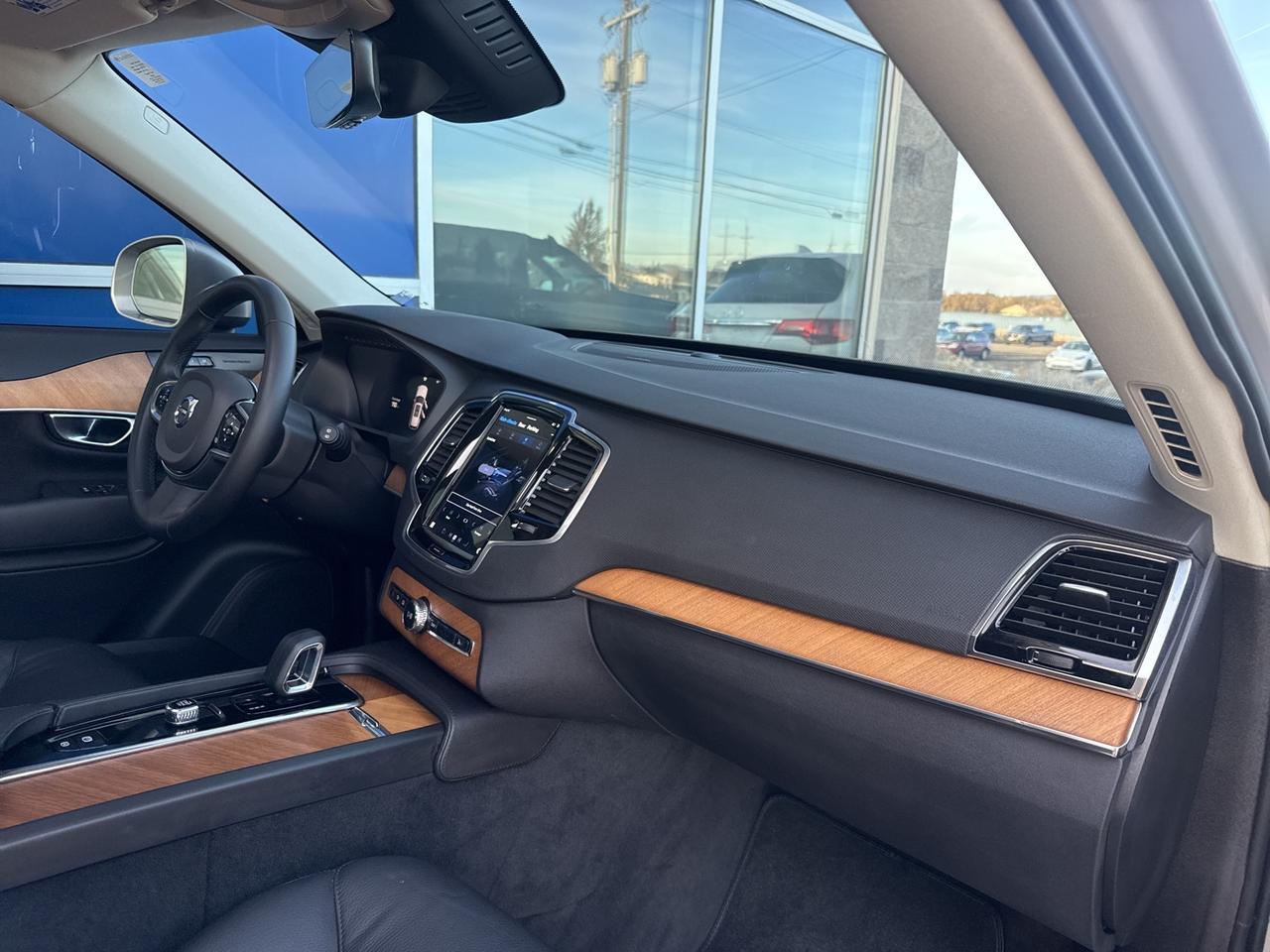 2024 Volvo XC90 Recharge Plug-In Hybrid T8 Plus 6 Passenger Bend OR