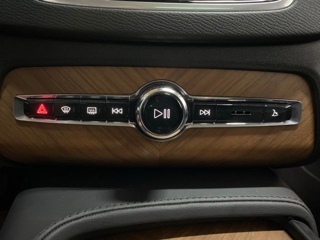 2024 Volvo XC90 Recharge Plug-In Hybrid T8 Plus Bright Theme 7 Passenger Dallas TX