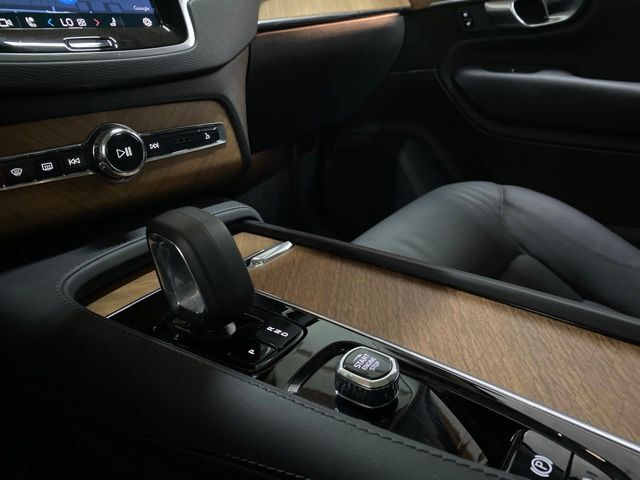 2024 Volvo XC90 Recharge Plug-In Hybrid T8 Plus Bright Theme 7 Passenger Dallas TX