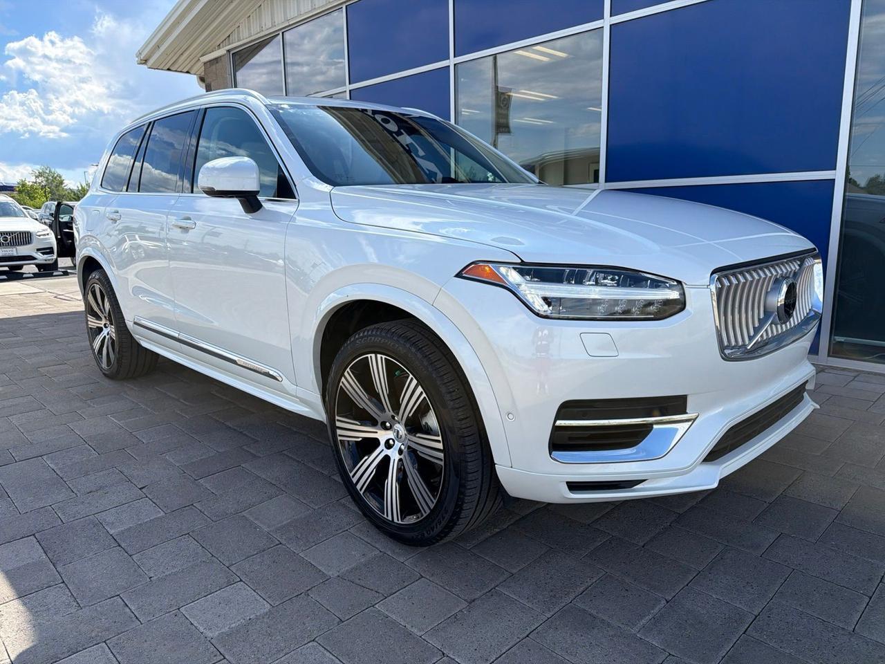 2024 Volvo XC90 Recharge Plug-In Hybrid T8 Plus Bright Theme 7 Passenger Bend OR
