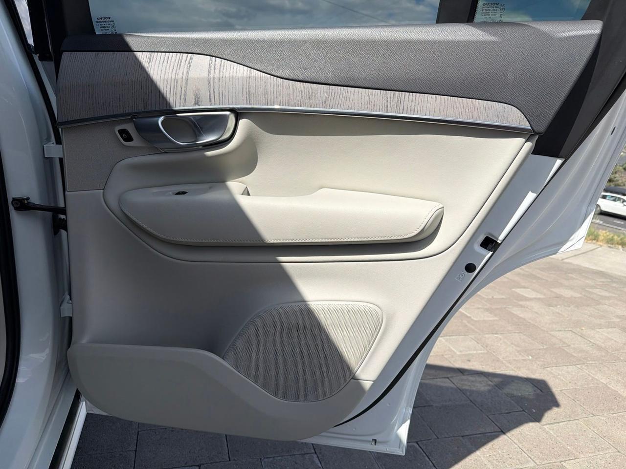 2024 Volvo XC90 Recharge Plug-In Hybrid T8 Plus Bright Theme 7 Passenger Bend OR