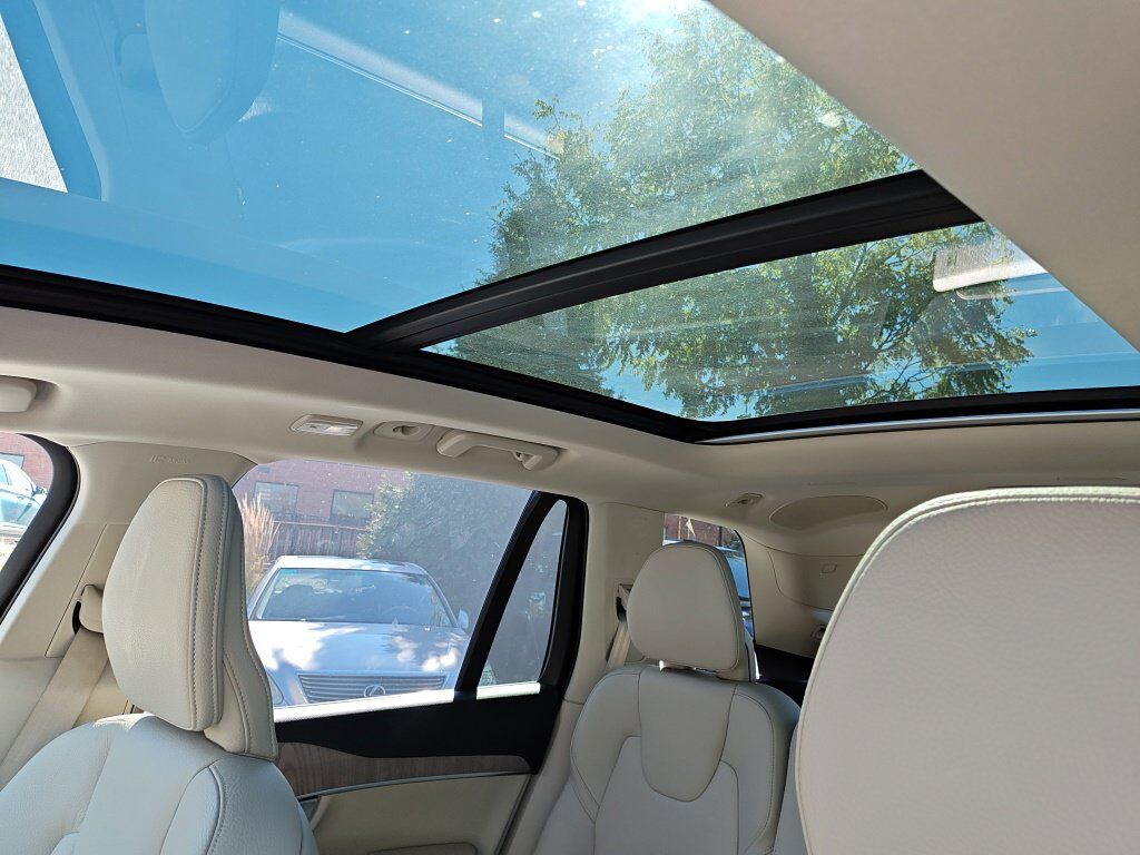 2024 Volvo XC90 Recharge Plug-In Hybrid T8 Plus Bright Theme 7 Passenger Hunt Valley MD