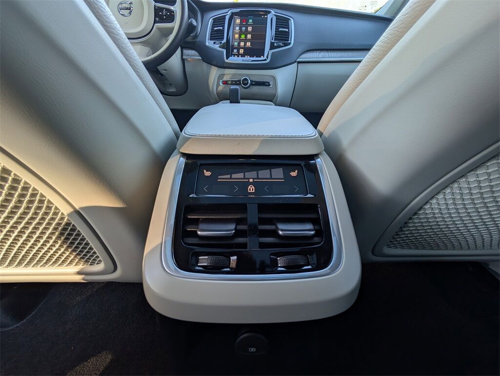 2024 Volvo XC90 Recharge Plug-In Hybrid T8 Plus Bright Theme 7 Passenger Hunt Valley MD