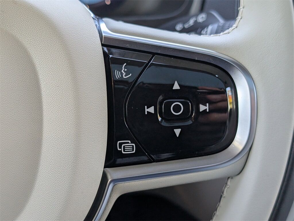 2024 Volvo XC90 Recharge Plug-In Hybrid T8 Plus Bright Theme 7 Passenger Hunt Valley MD