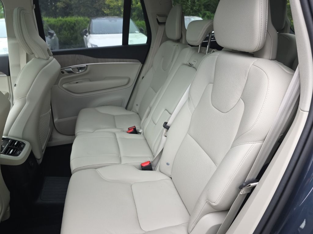 2024 Volvo XC90 Recharge Plug-In Hybrid T8 Plus Bright Theme 7 Passenger Hunt Valley MD
